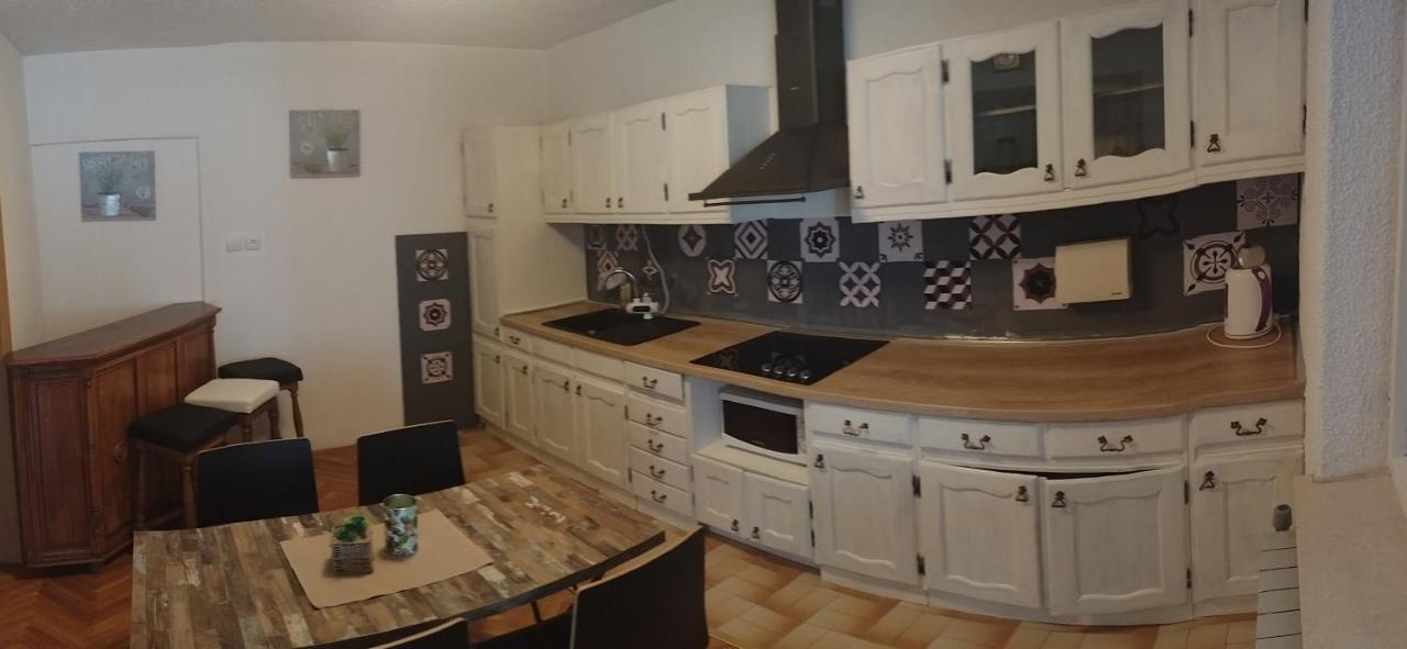 Apartments Vita Novi Vinodolski Kültér fotó