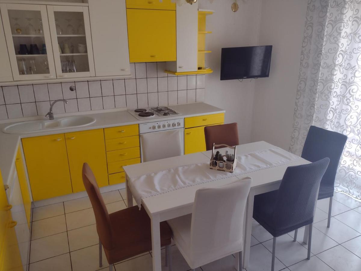 Apartments Vita Novi Vinodolski Kültér fotó