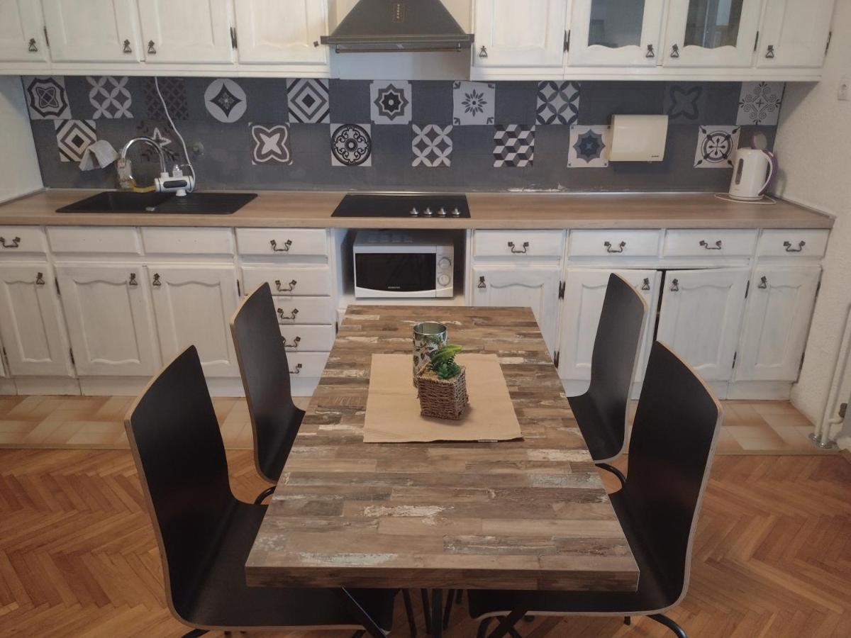 Apartments Vita Novi Vinodolski Kültér fotó
