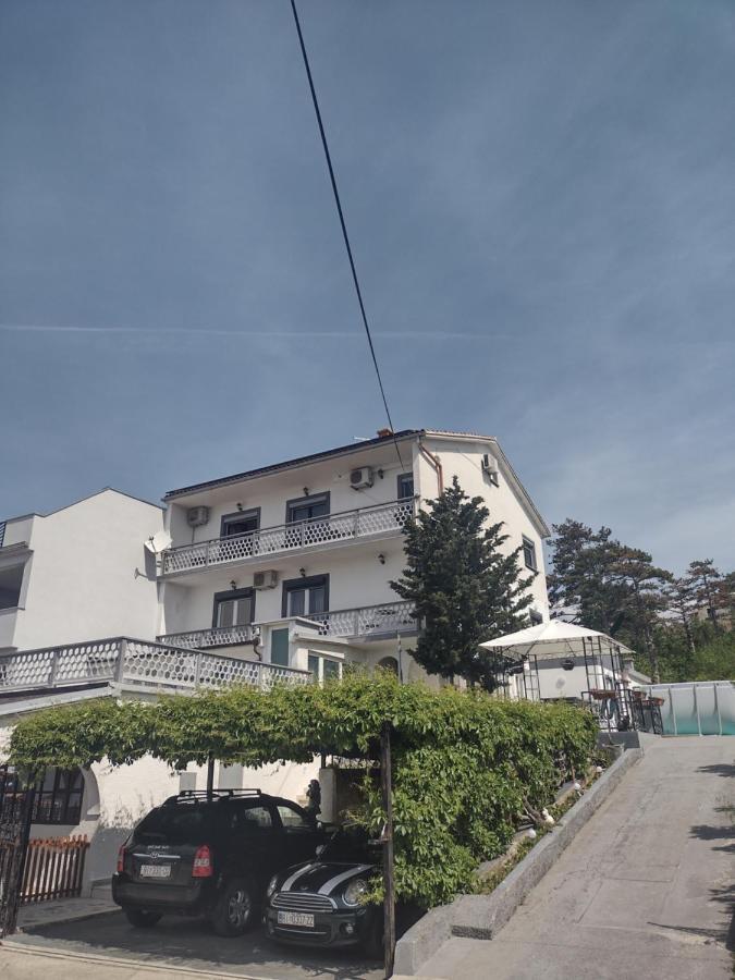 Apartments Vita Novi Vinodolski Kültér fotó