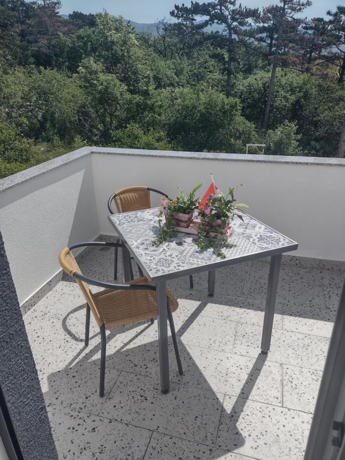 Apartments Vita Novi Vinodolski Kültér fotó