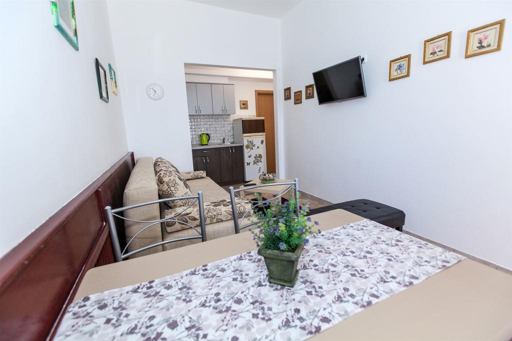 Apartments Vita Novi Vinodolski Szoba fotó