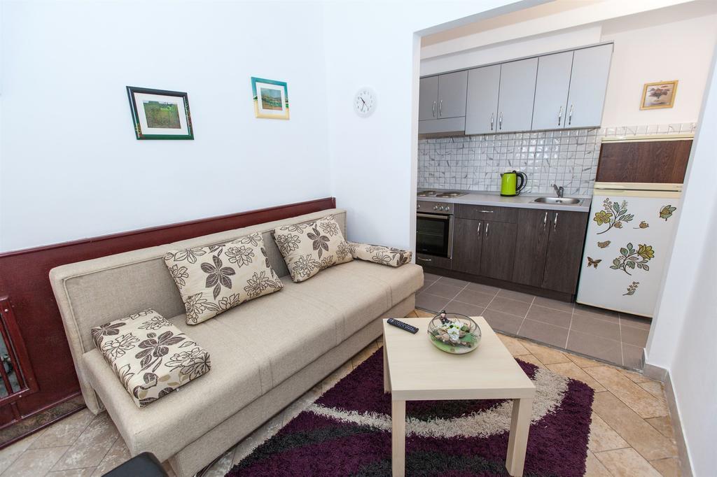 Apartments Vita Novi Vinodolski Szoba fotó