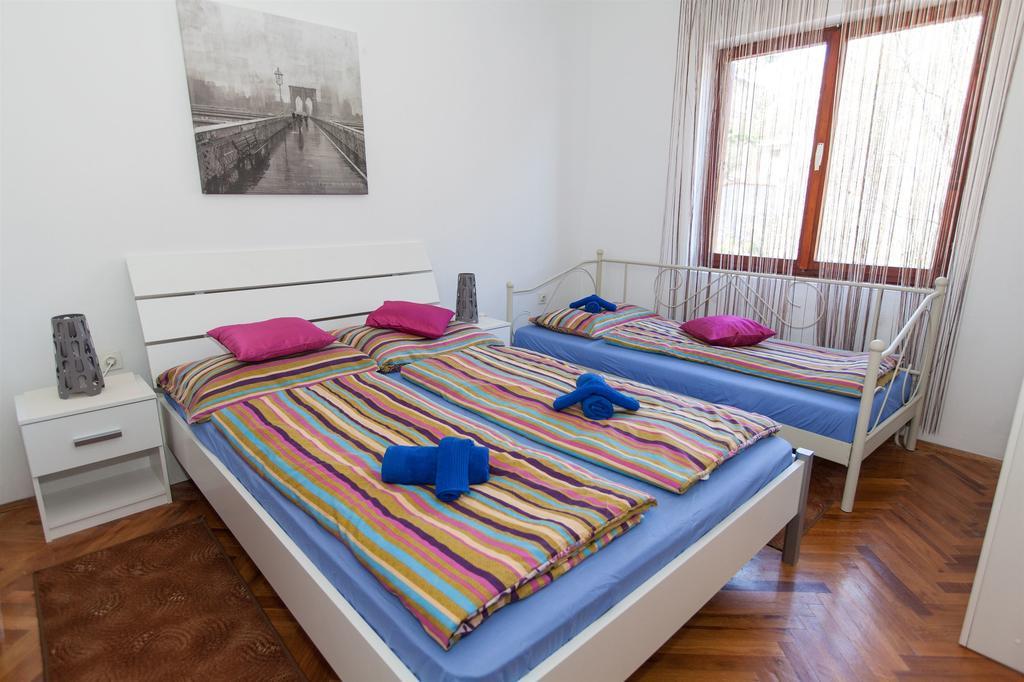 Apartments Vita Novi Vinodolski Szoba fotó